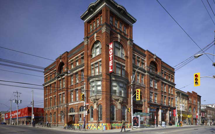 Gladstone-Hotel-Exterior-Victorian-Toronto2-990x461